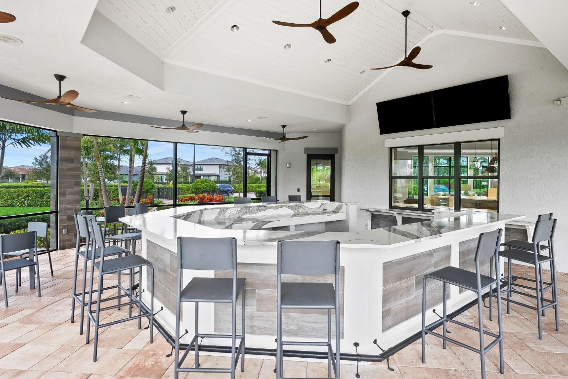 Oak Tree - Residential