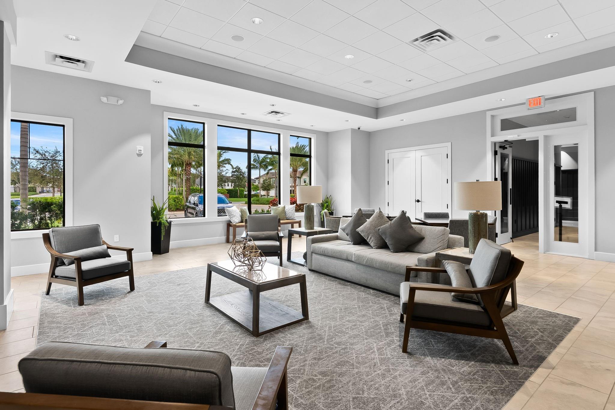 Oak Tree - Residential