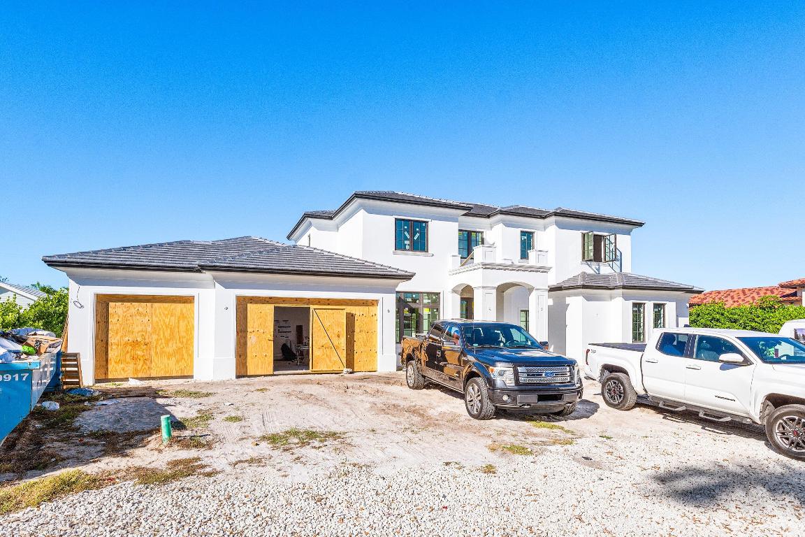 LAKE SHORE ESTATES - Residential