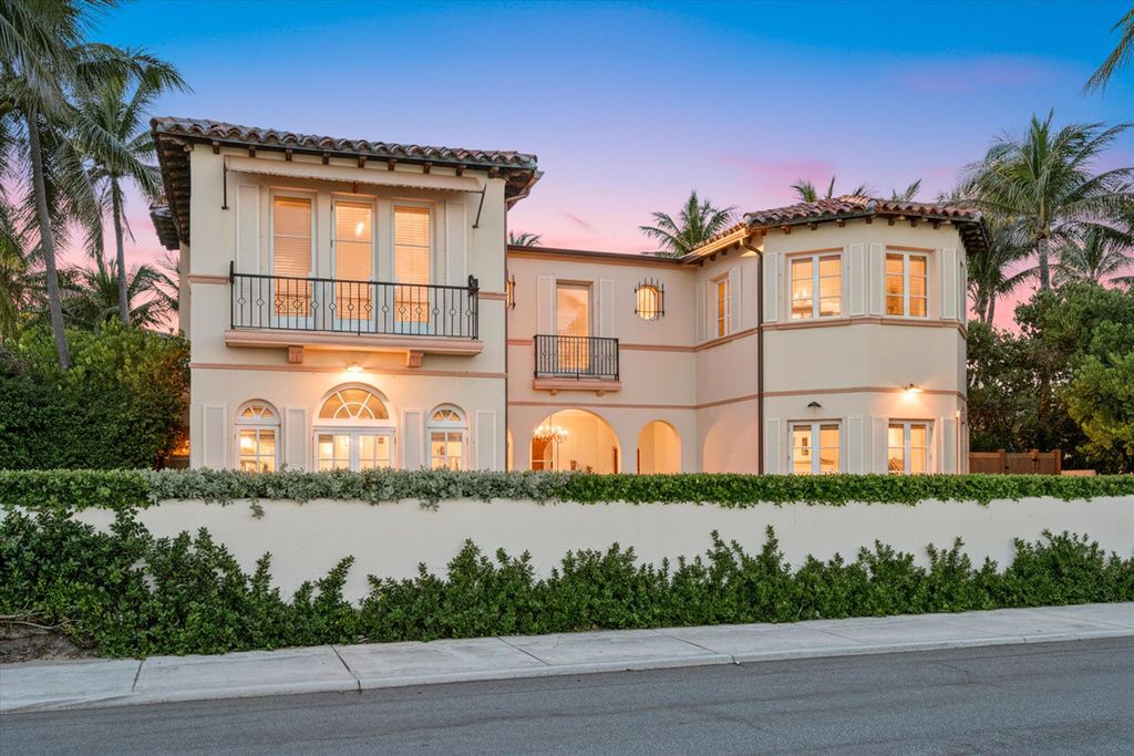 Photo of 240 N Ocean Boulevard, Palm Beach, FL 33480 (MLS # B26022810)