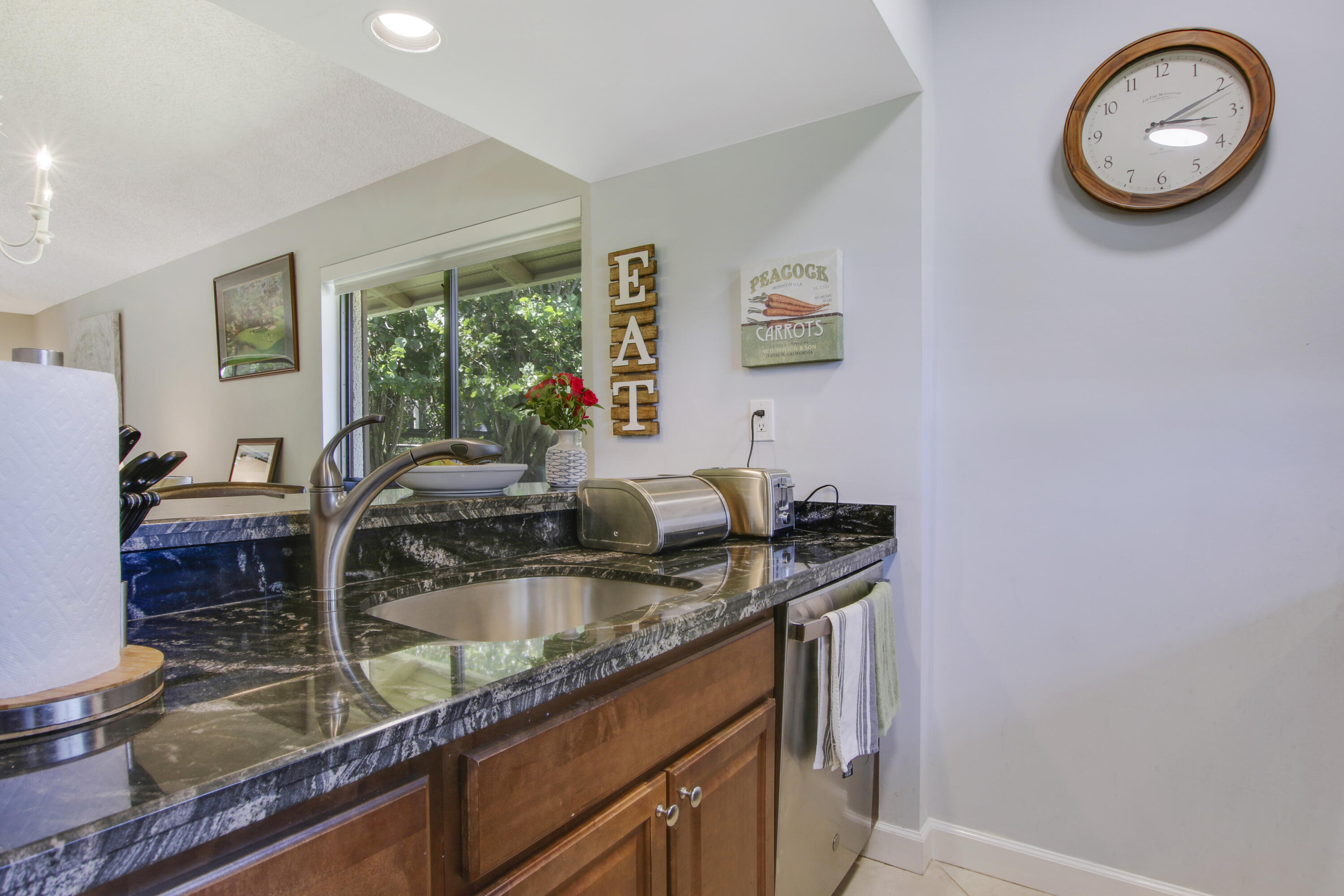 PGA NATIONAL CLUB COTTAGES - Residential Lease