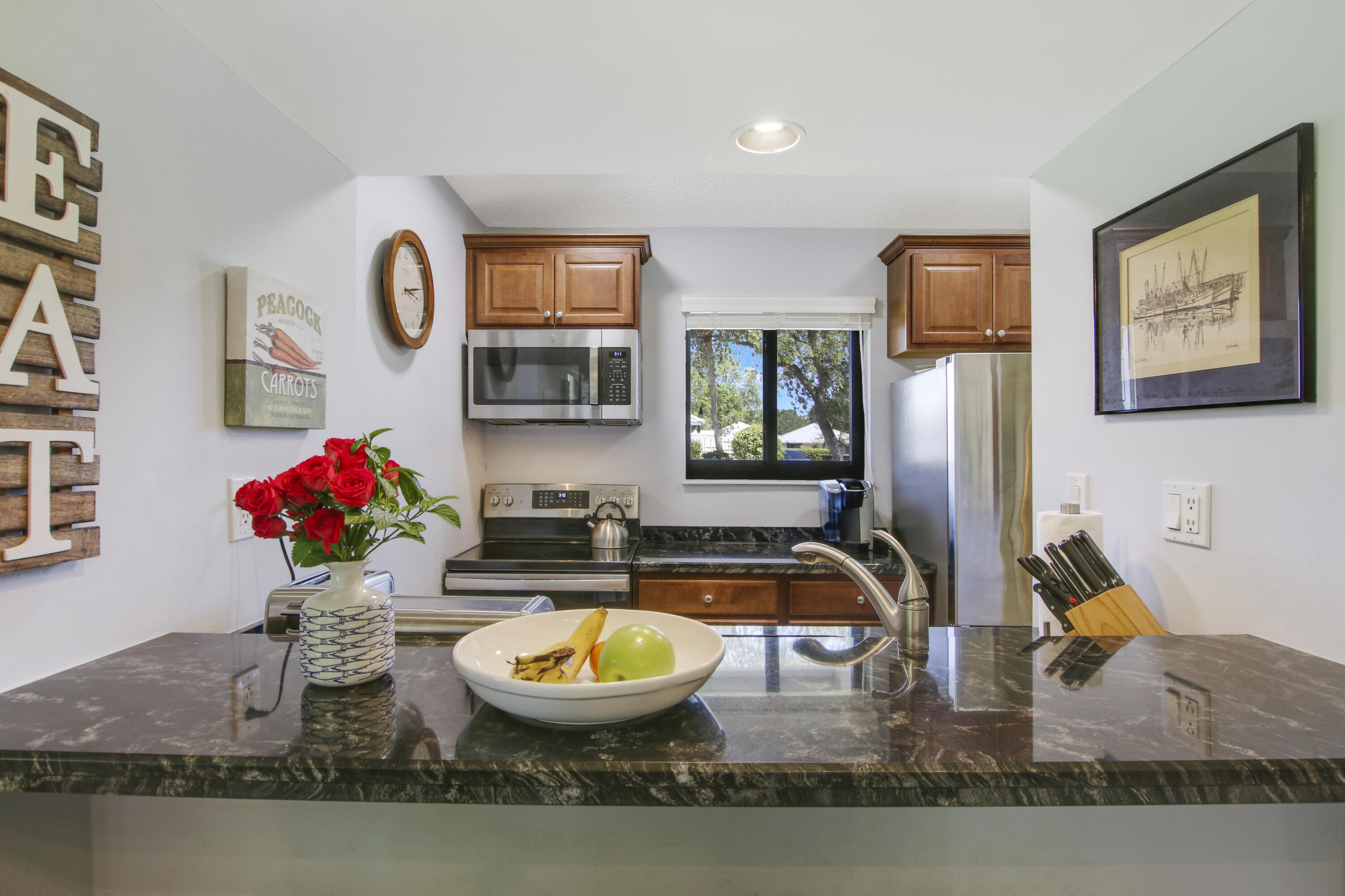 PGA NATIONAL CLUB COTTAGES - Residential Lease