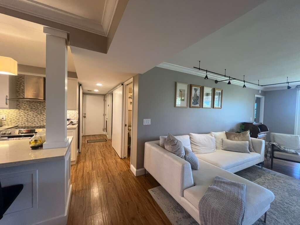 BOCA TEECA CONDO 8 - Residential Lease