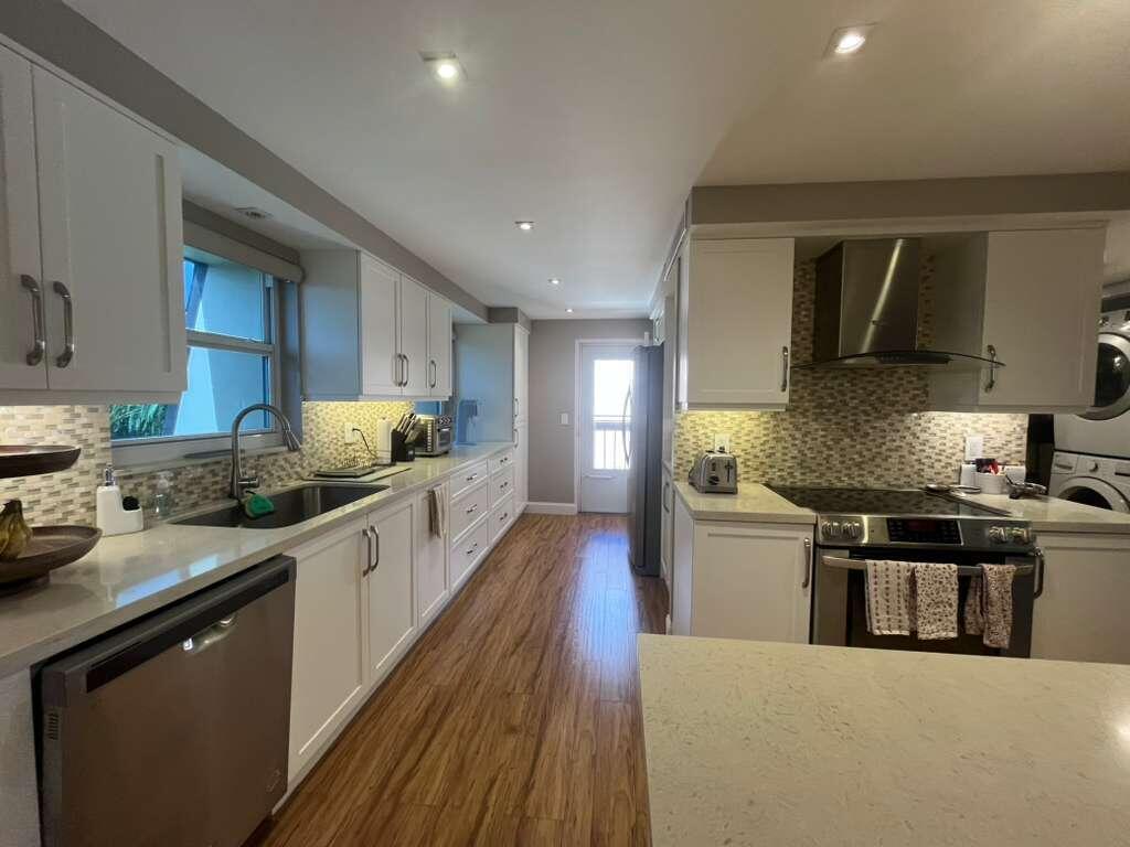 BOCA TEECA CONDO 8 - Residential Lease