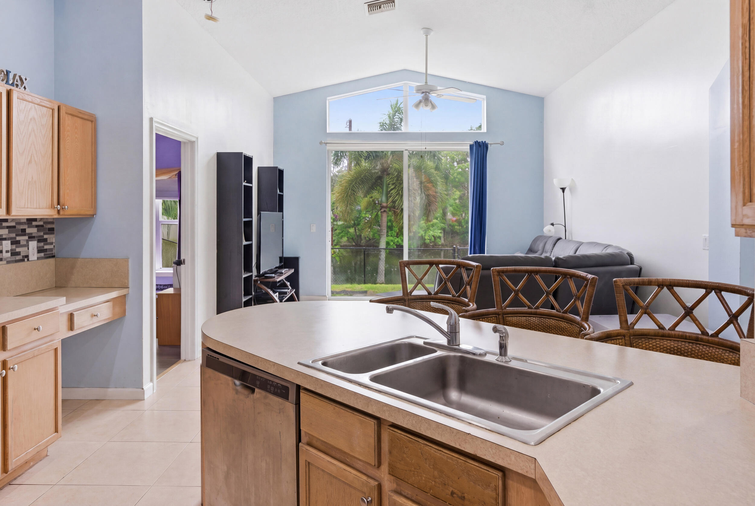 1724 Sawgrass Circle