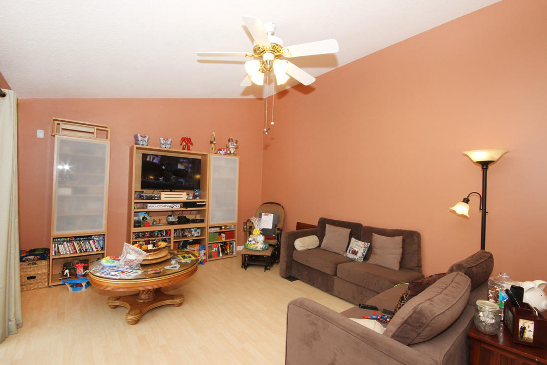 COUNTRYSIDE TOWNHOMES 3 - Residential