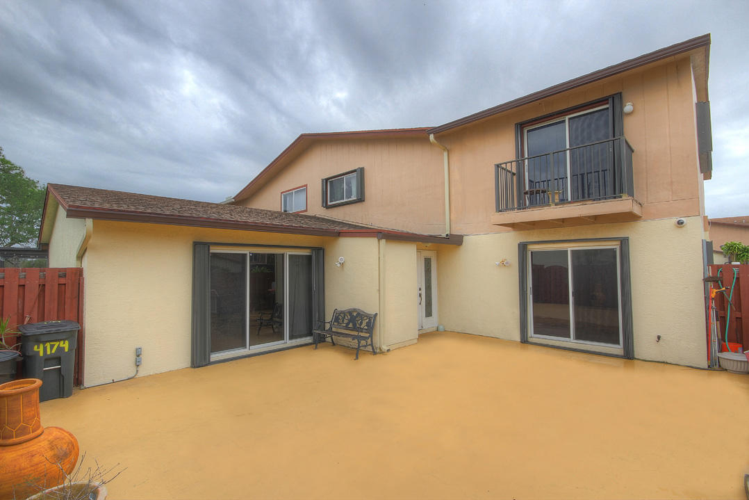 COUNTRYSIDE TOWNHOMES 3 - Residential