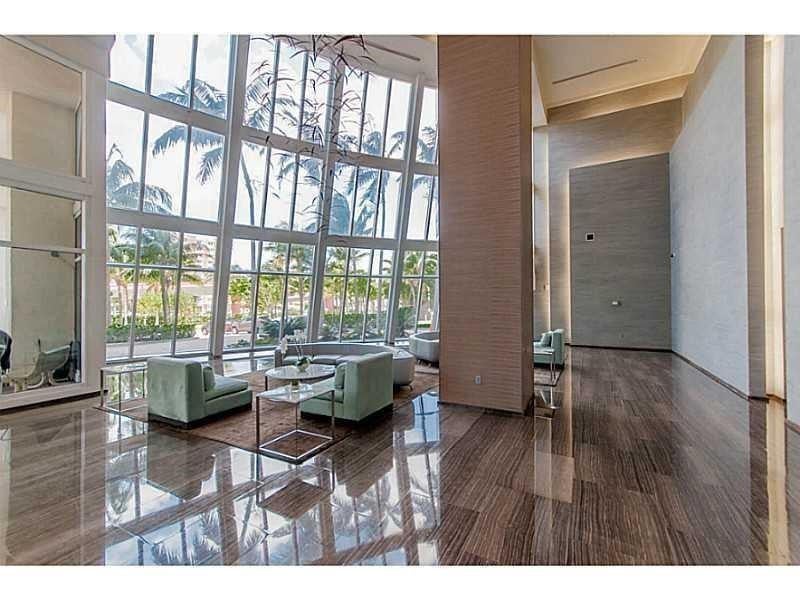1830 S Ocean Drive 2809