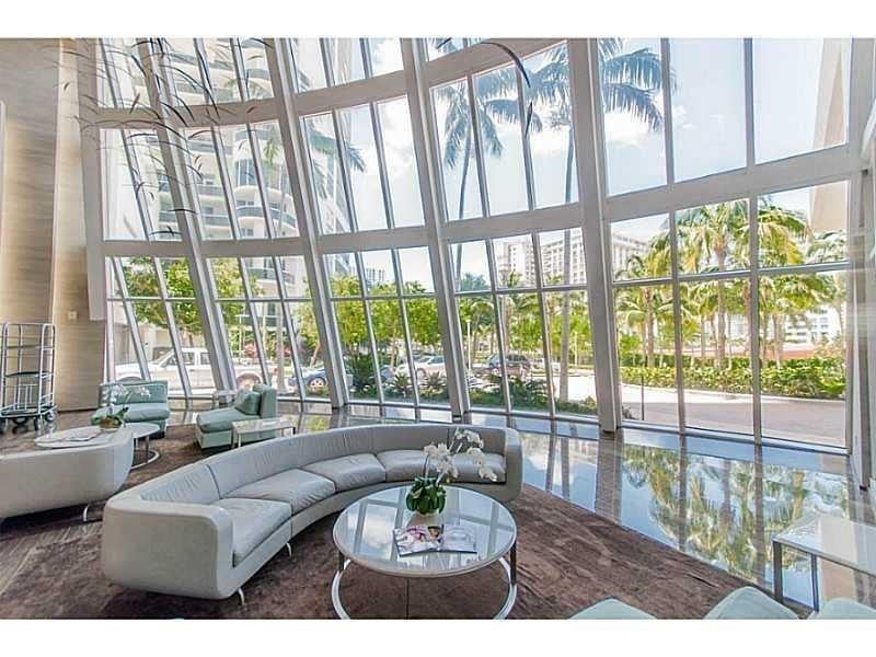 1830 S Ocean Drive 2809