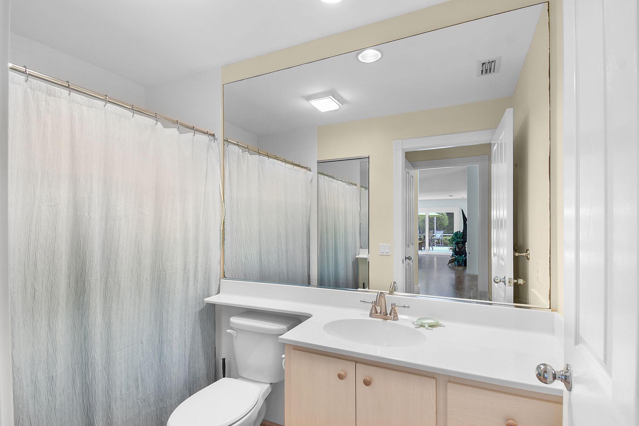 DOUBLE TREE - Residential