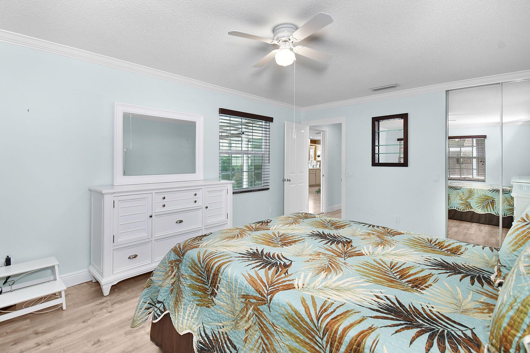 DOUBLE TREE - Residential