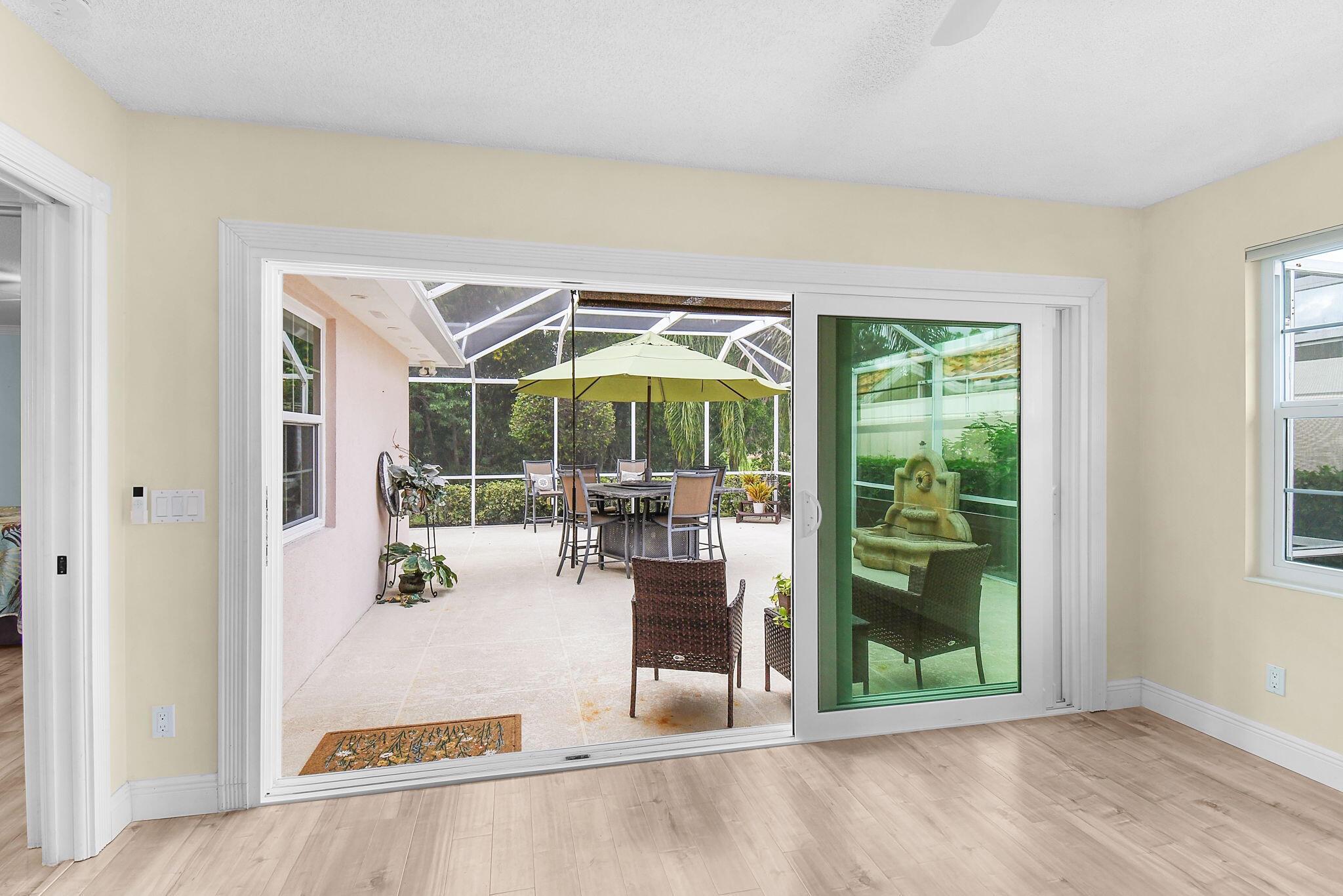 DOUBLE TREE - Residential