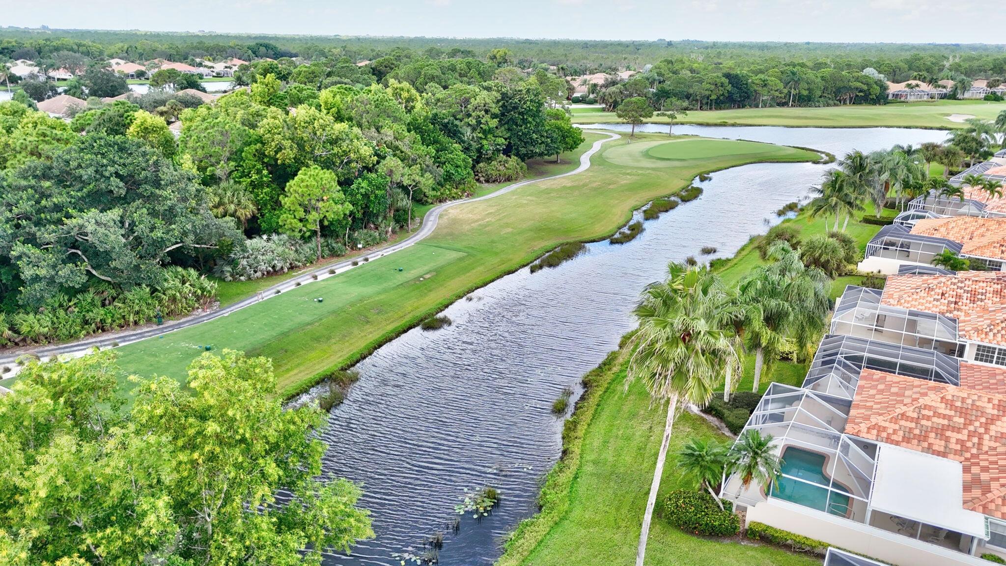 DOUBLE TREE - Residential