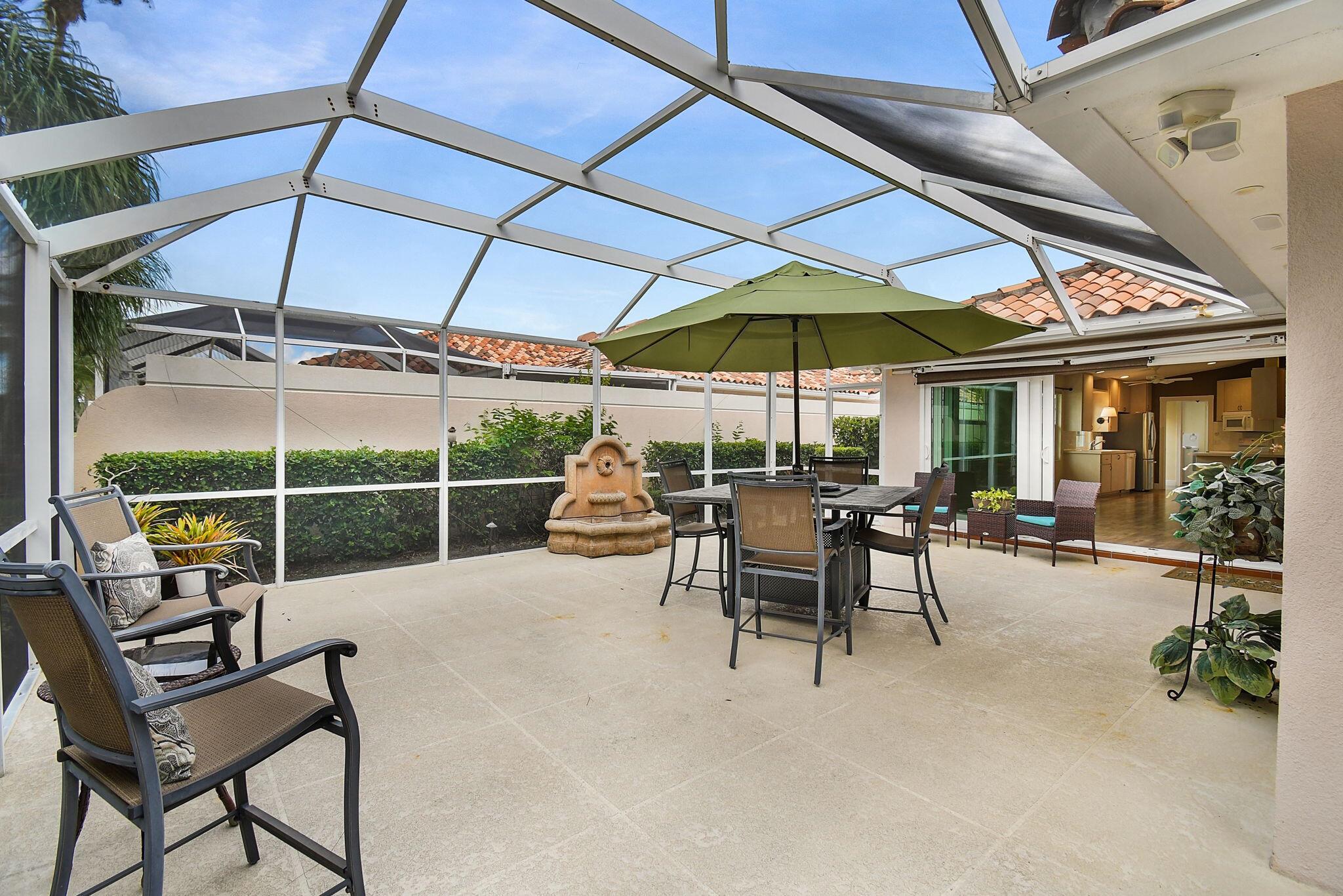 DOUBLE TREE - Residential