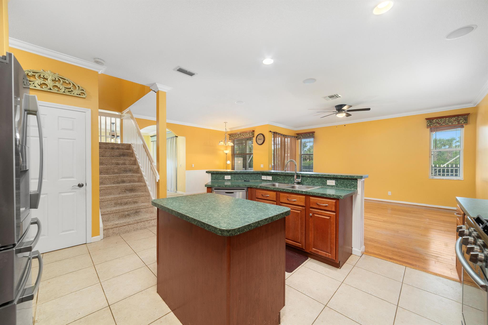 ANTHONY GROVES PH 1 - Residential