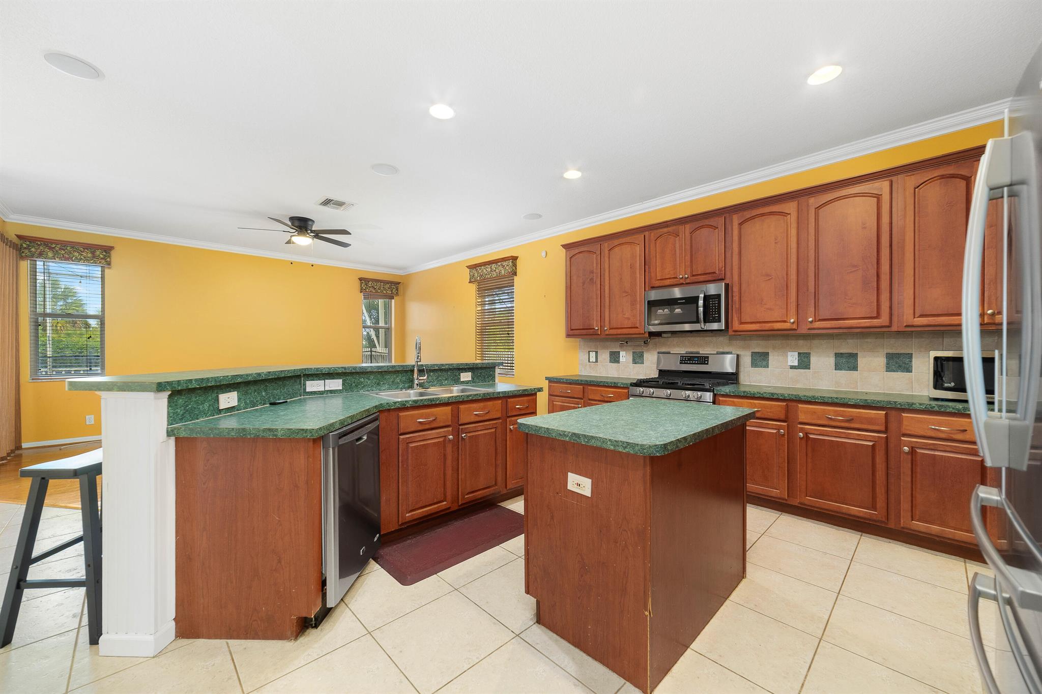 ANTHONY GROVES PH 1 - Residential