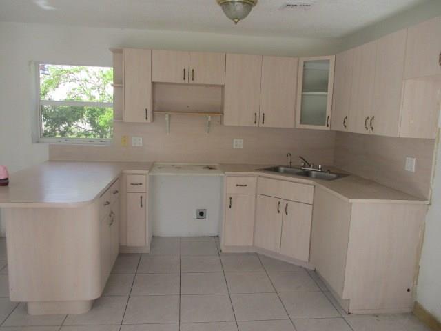 Sunset Manor Sec 02 - Residential