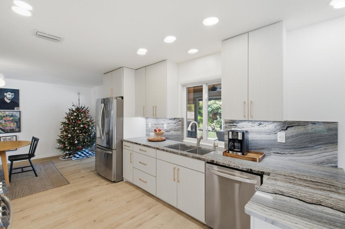 HIGHWOOD - Residential