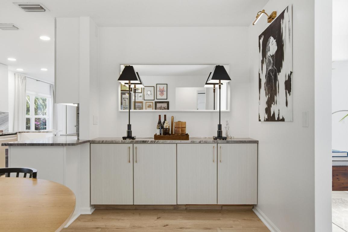 HIGHWOOD - Residential