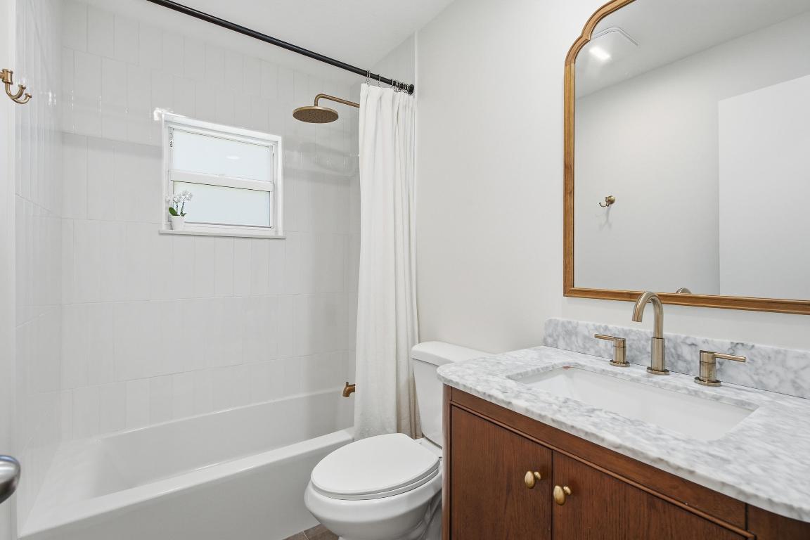 HIGHWOOD - Residential