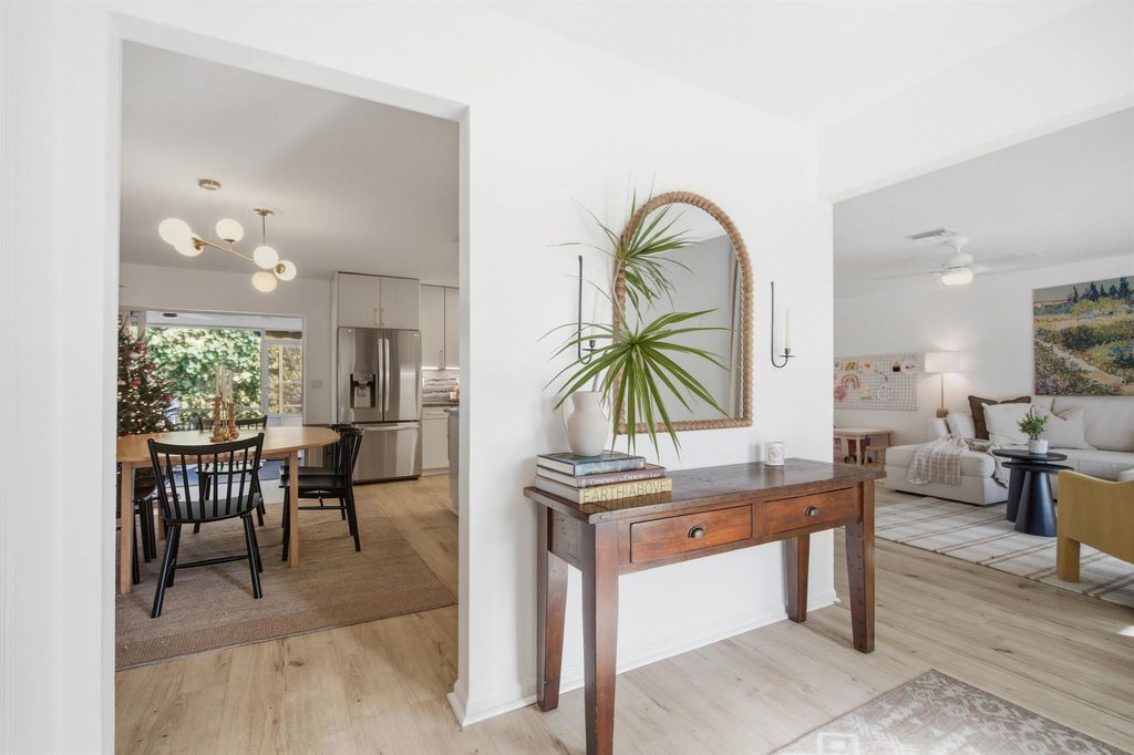 Photo of 403 Highwood Circle, Jupiter, FL 33458 (MLS # R11148678)