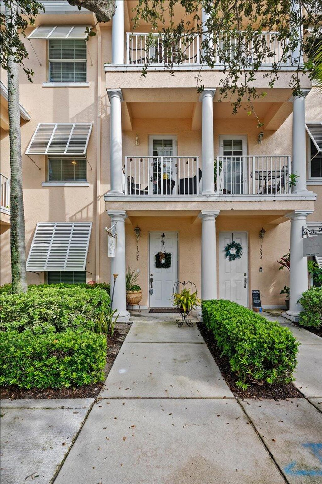 Photo of 1537 Cades Bay Avenue, Jupiter, FL 33458 (MLS # R10915171)