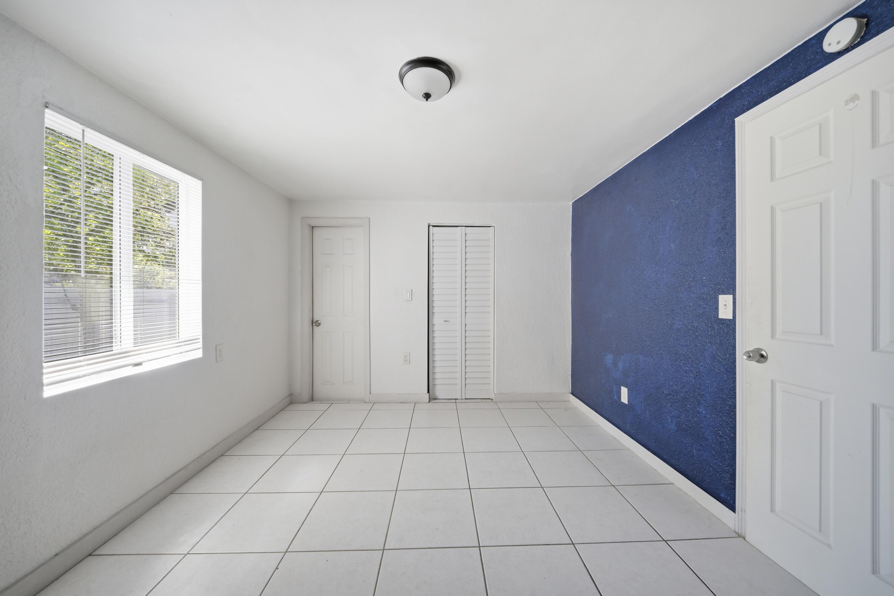 QUEENS PARK - Residential Income