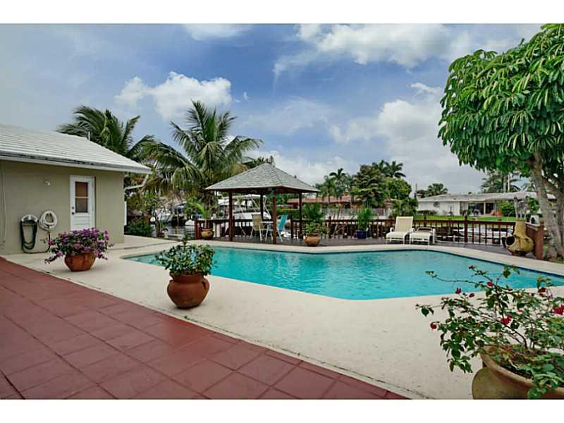 Bermuda Riviera - Residential