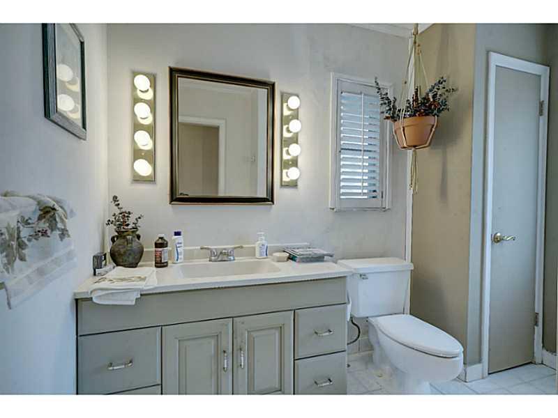 Bermuda Riviera - Residential