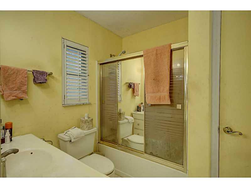 Bermuda Riviera - Residential