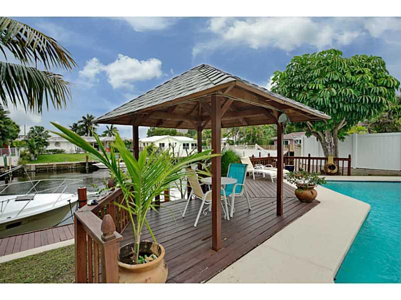 Bermuda Riviera - Residential