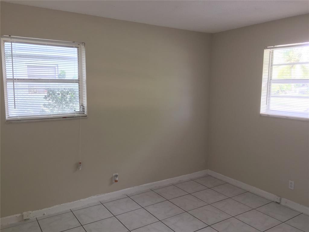 Broadview Country Club - Residential Lease