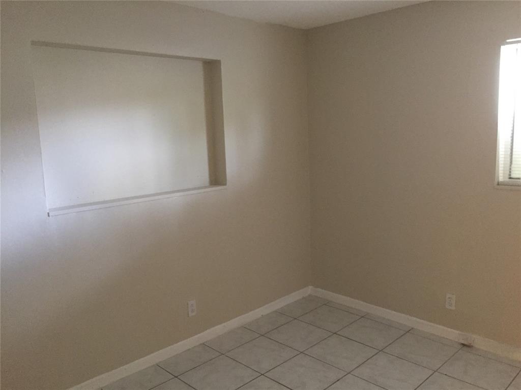 Broadview Country Club - Residential Lease