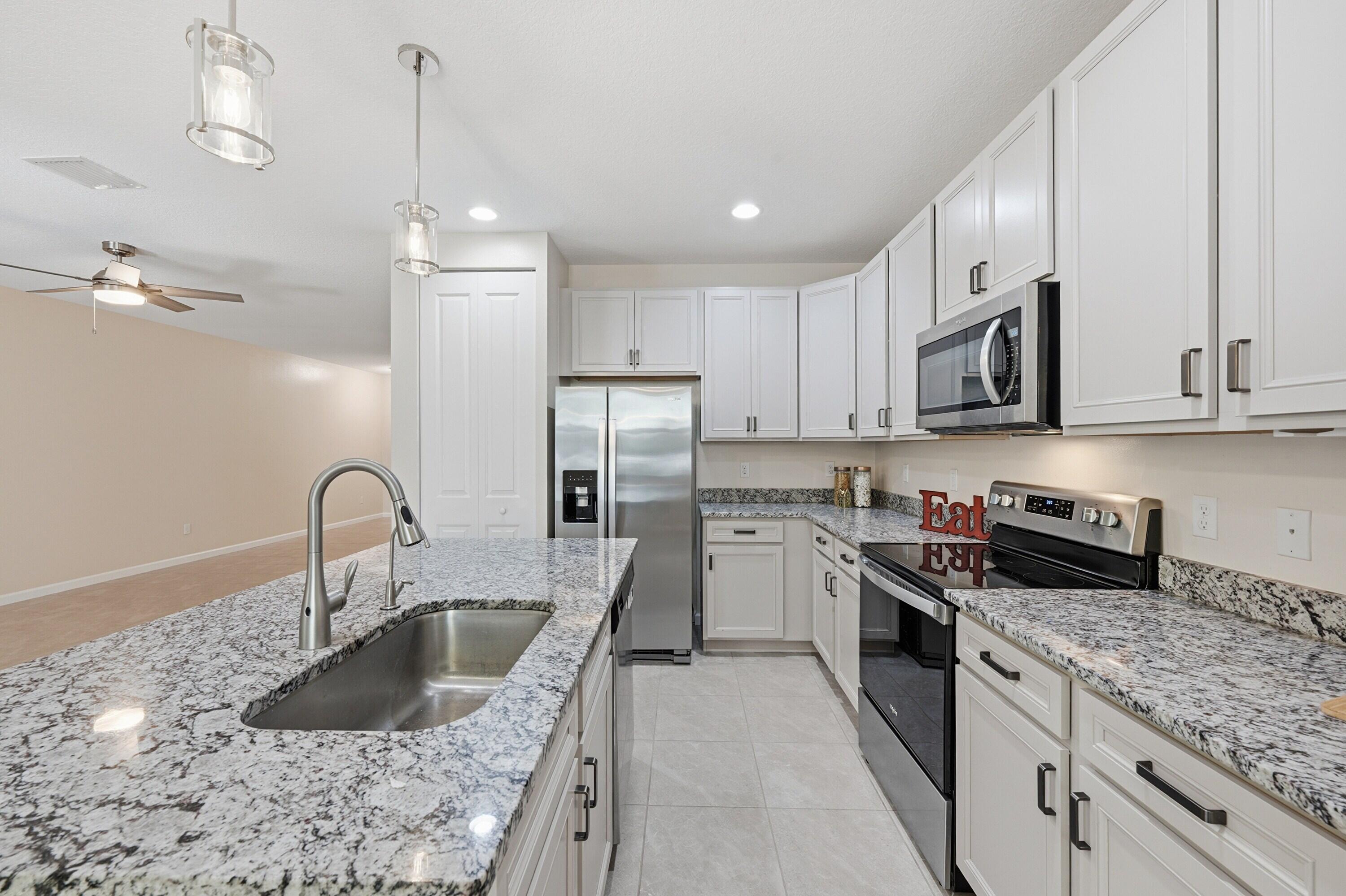 RESIDENCES AT PALM AIRE - Residential