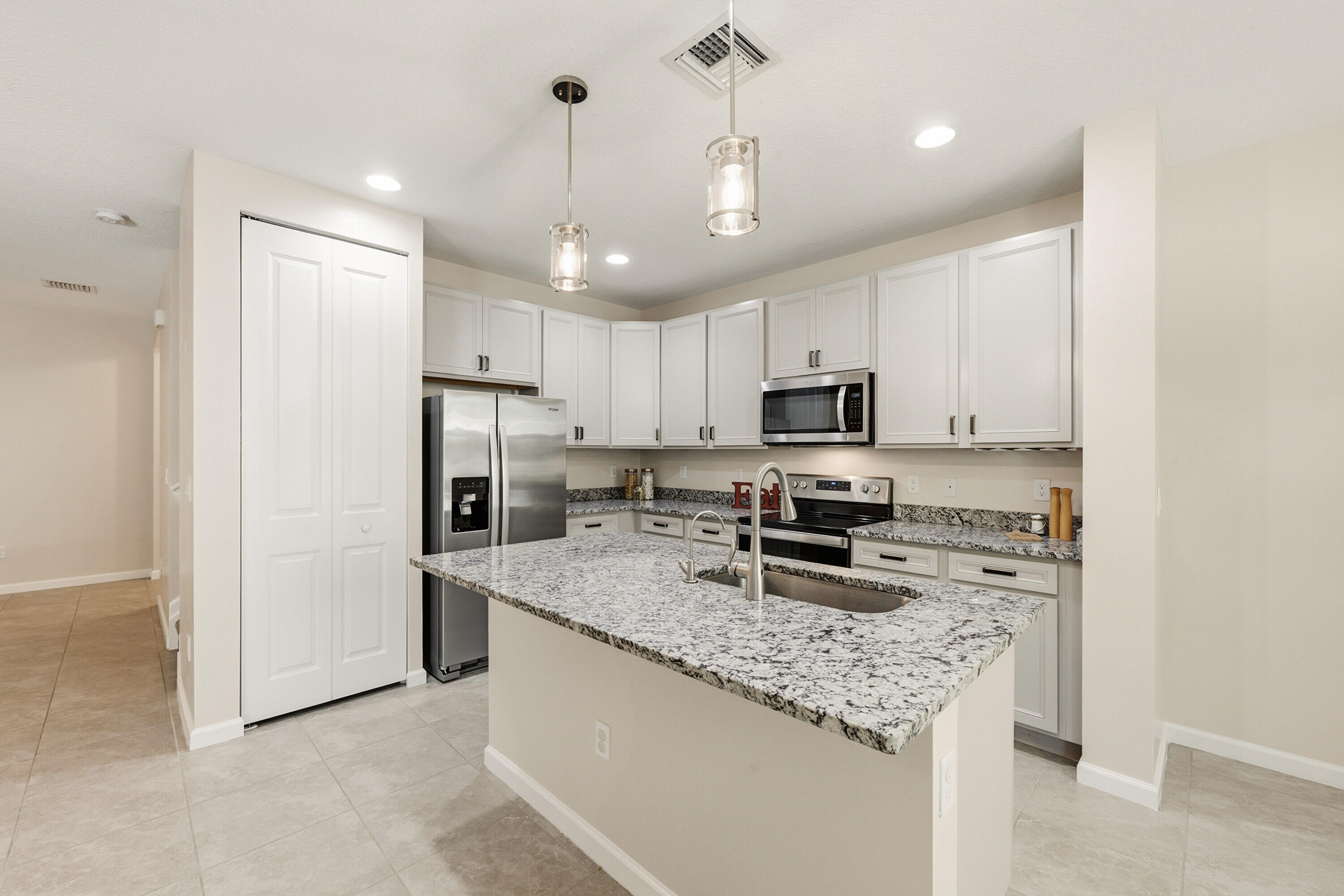 RESIDENCES AT PALM AIRE - Residential