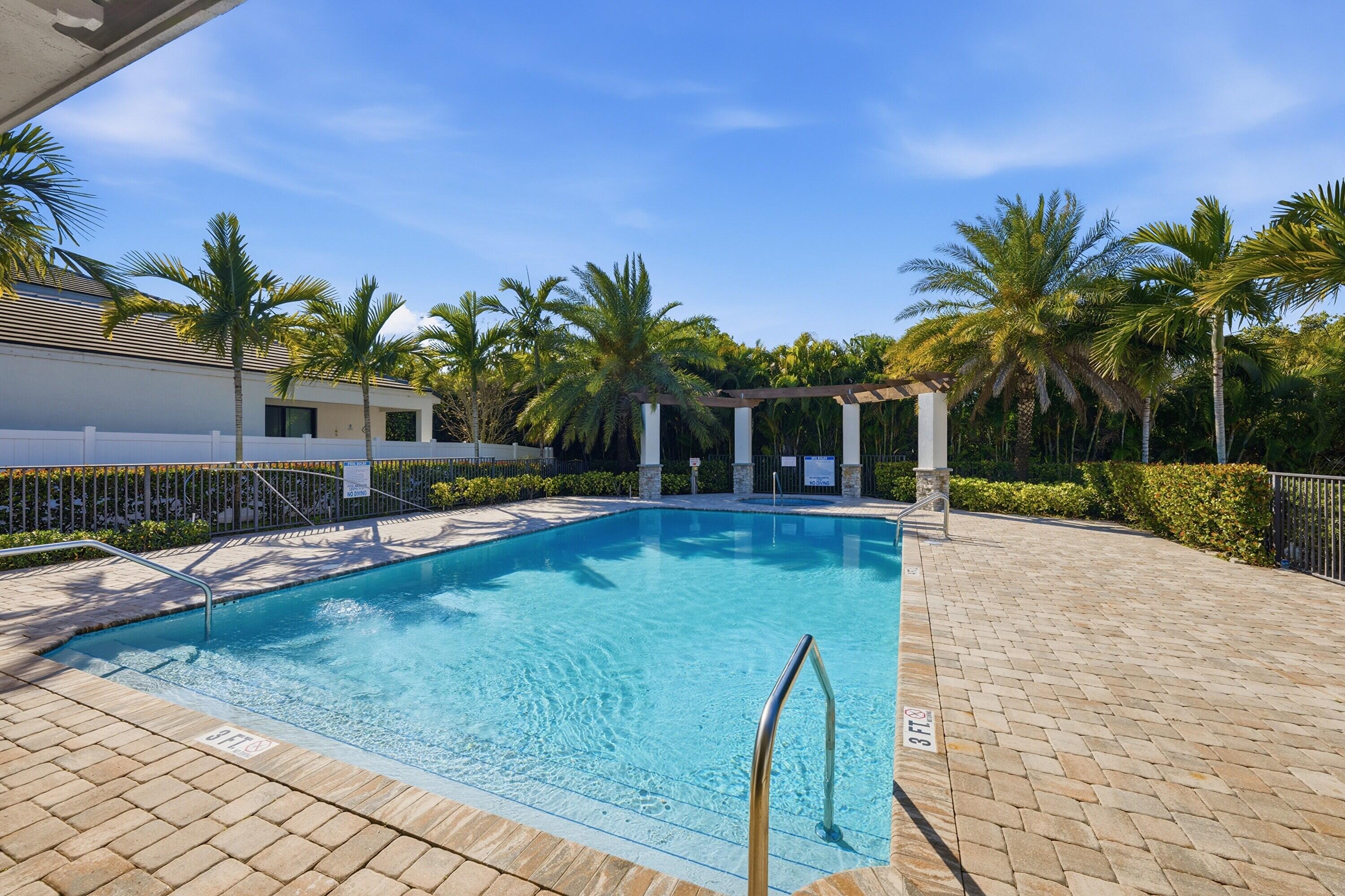 RESIDENCES AT PALM AIRE - Residential