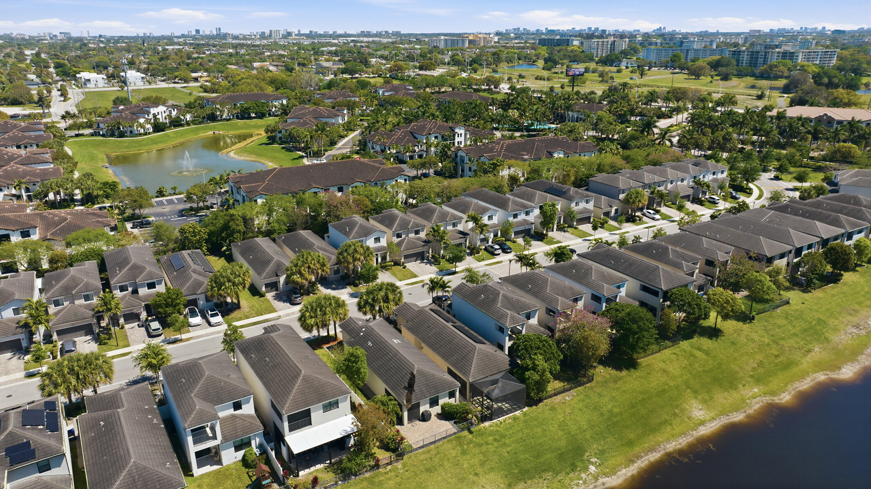 RESIDENCES AT PALM AIRE - Residential