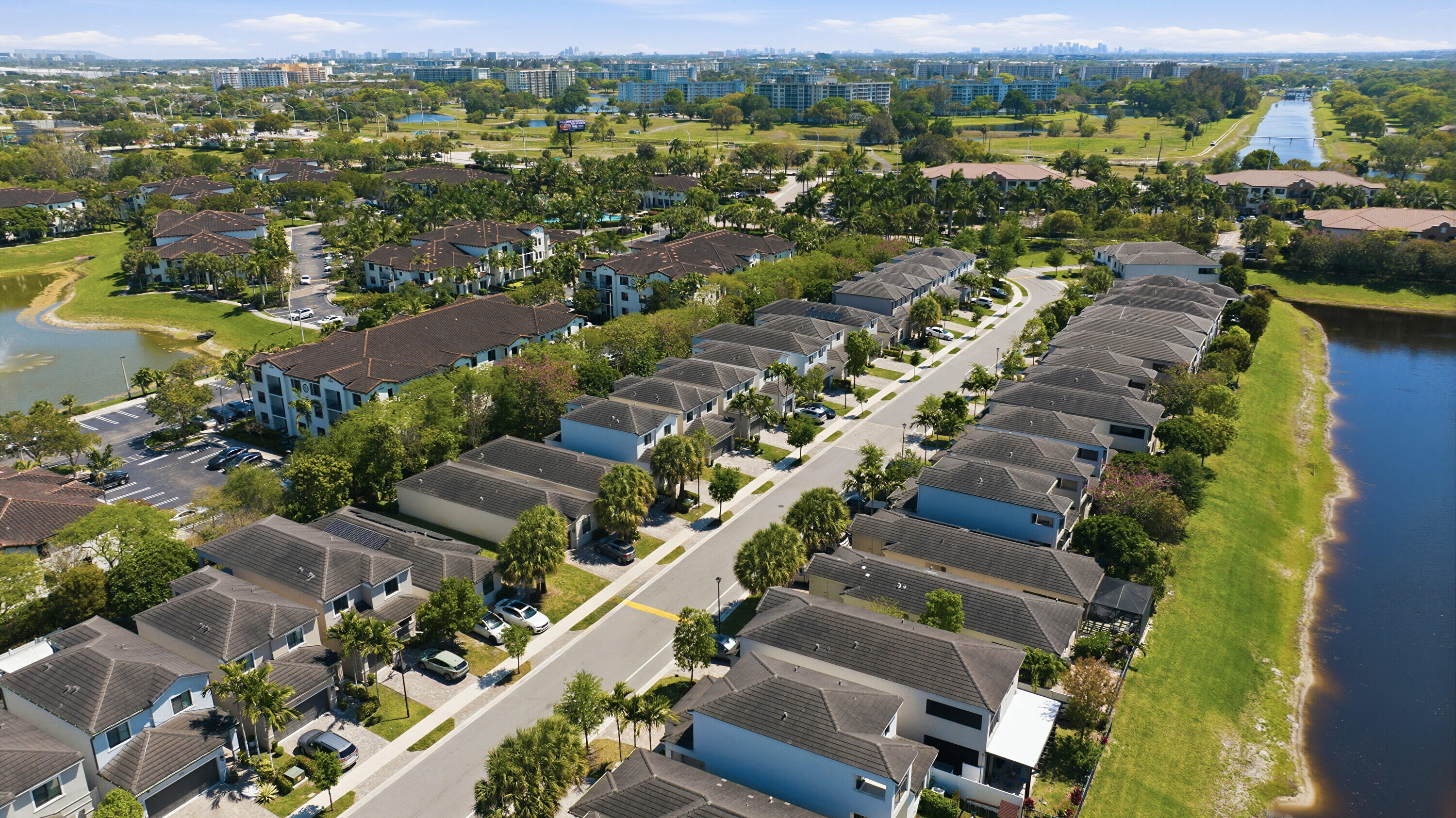 RESIDENCES AT PALM AIRE - Residential