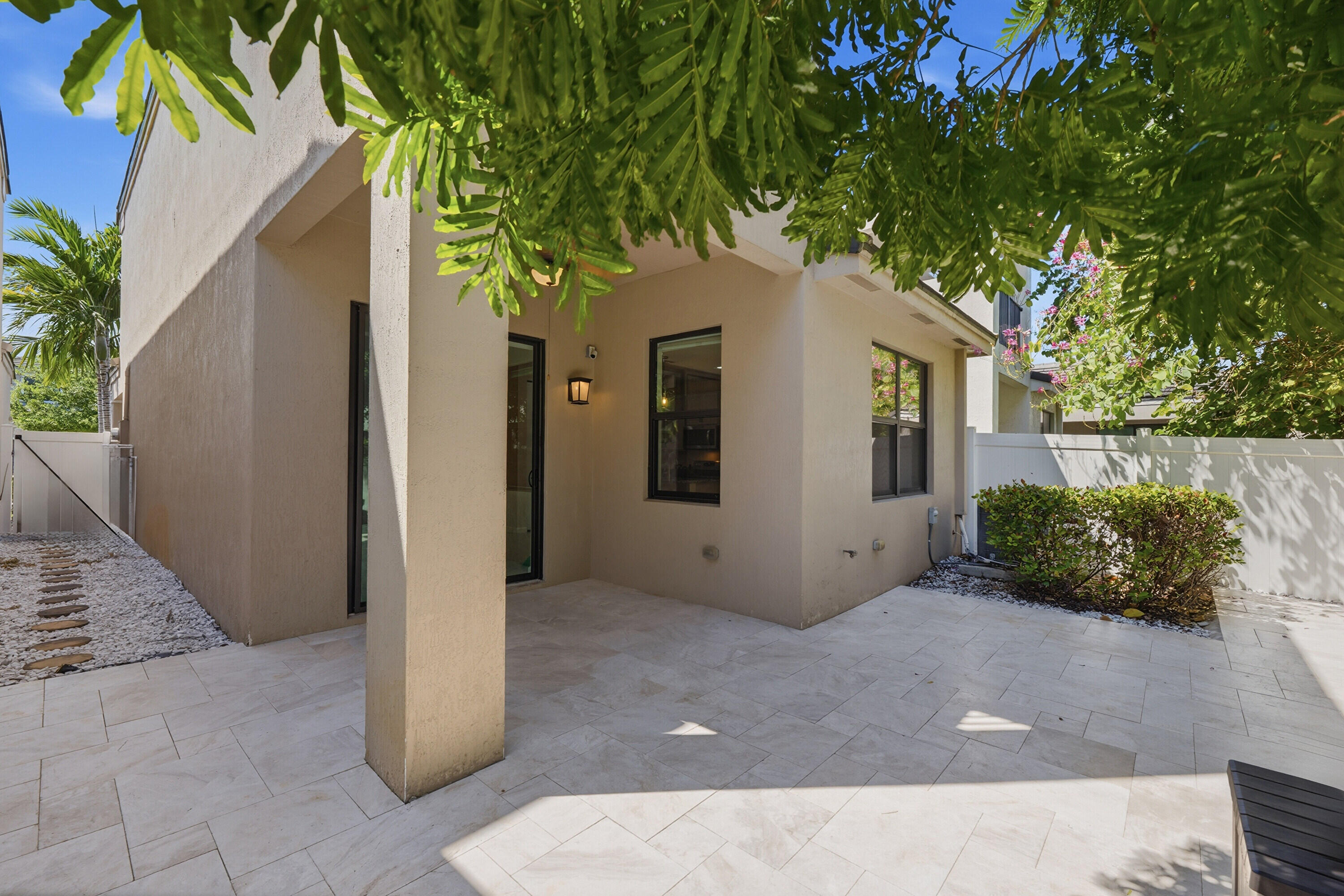 RESIDENCES AT PALM AIRE - Residential