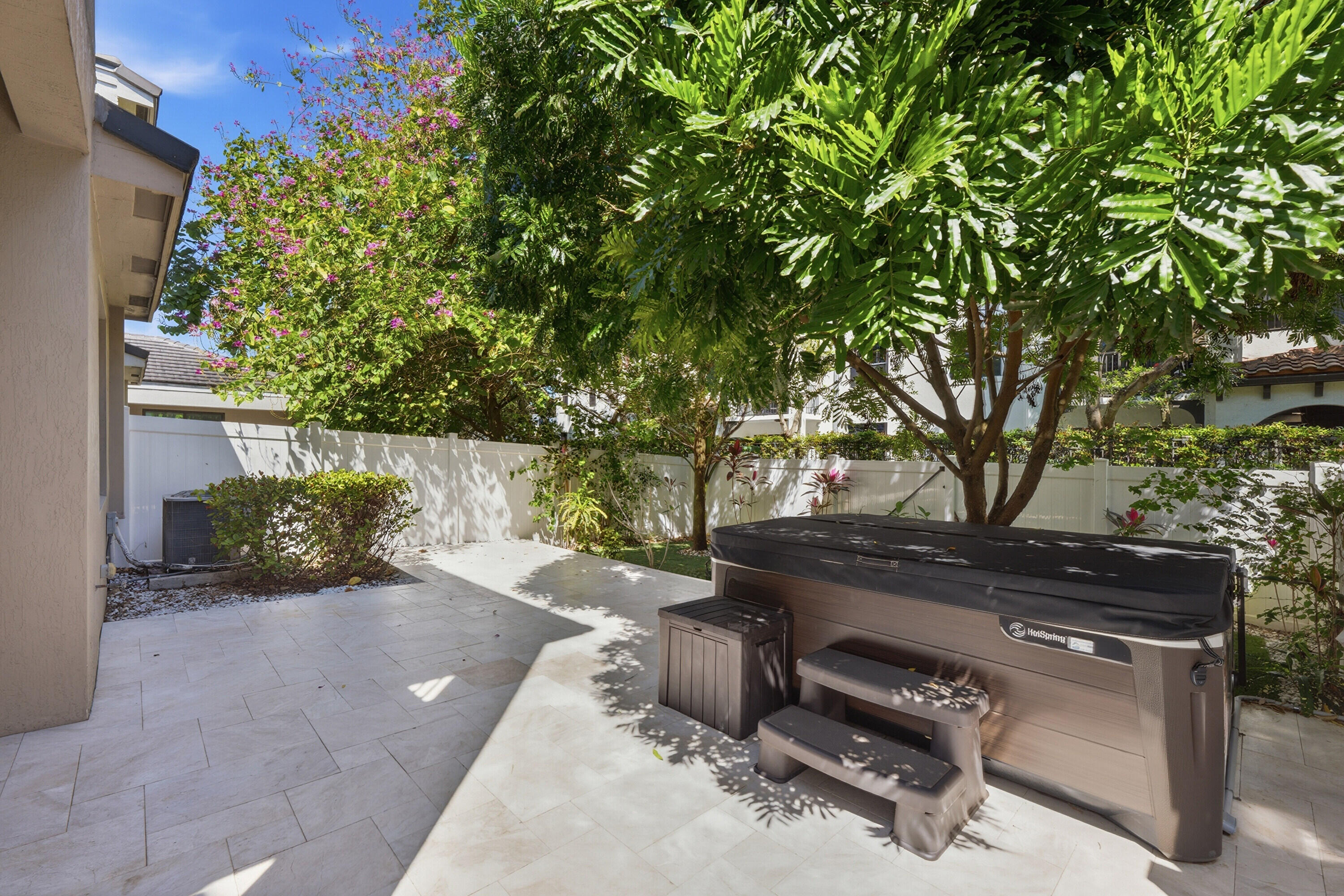 RESIDENCES AT PALM AIRE - Residential