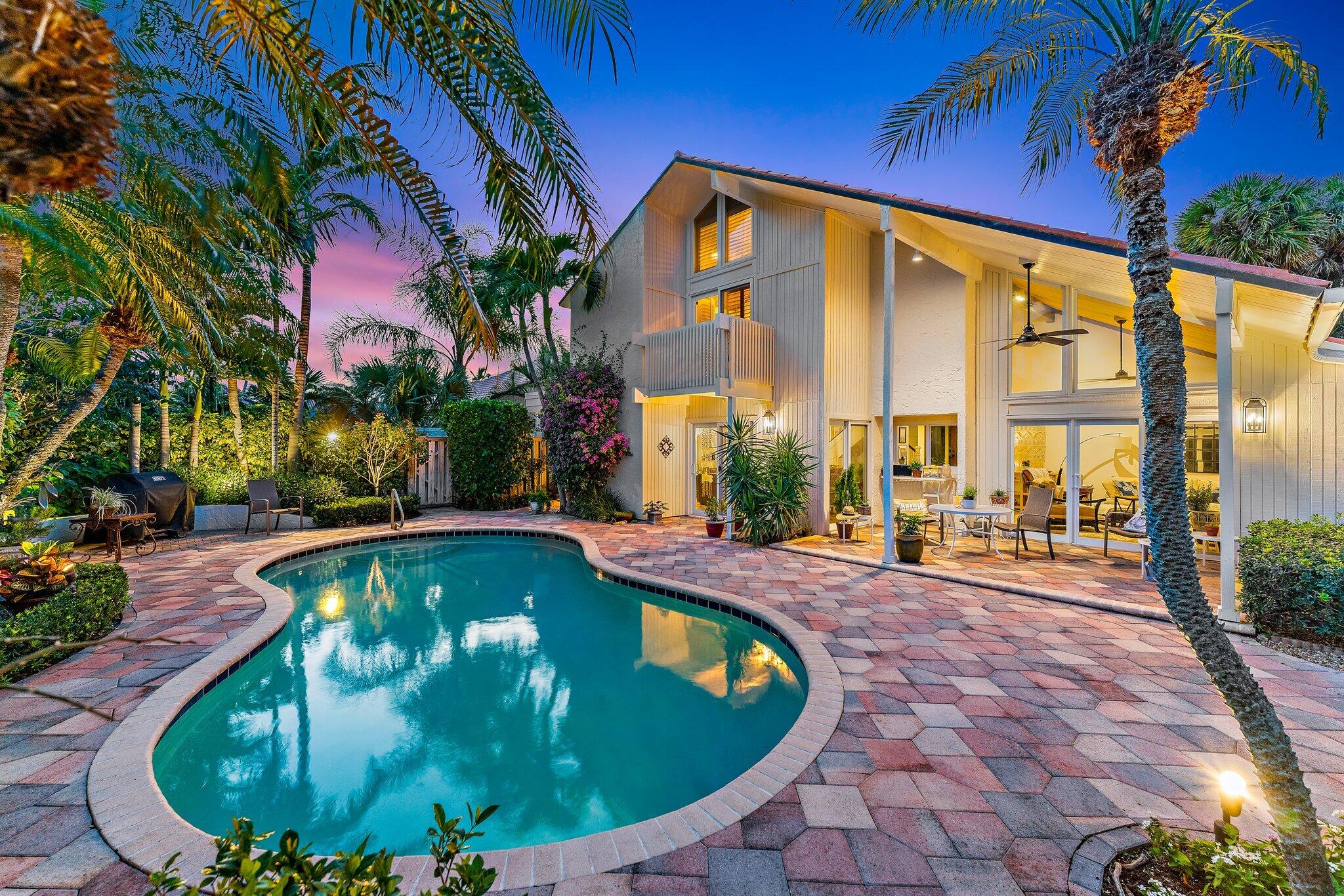 OCEAN WALK PLACE - Residential