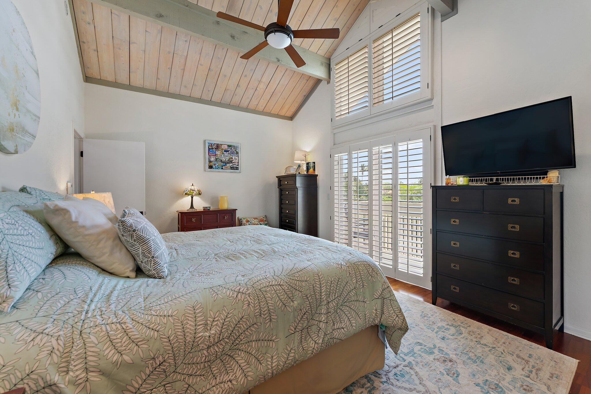 OCEAN WALK PLACE - Residential