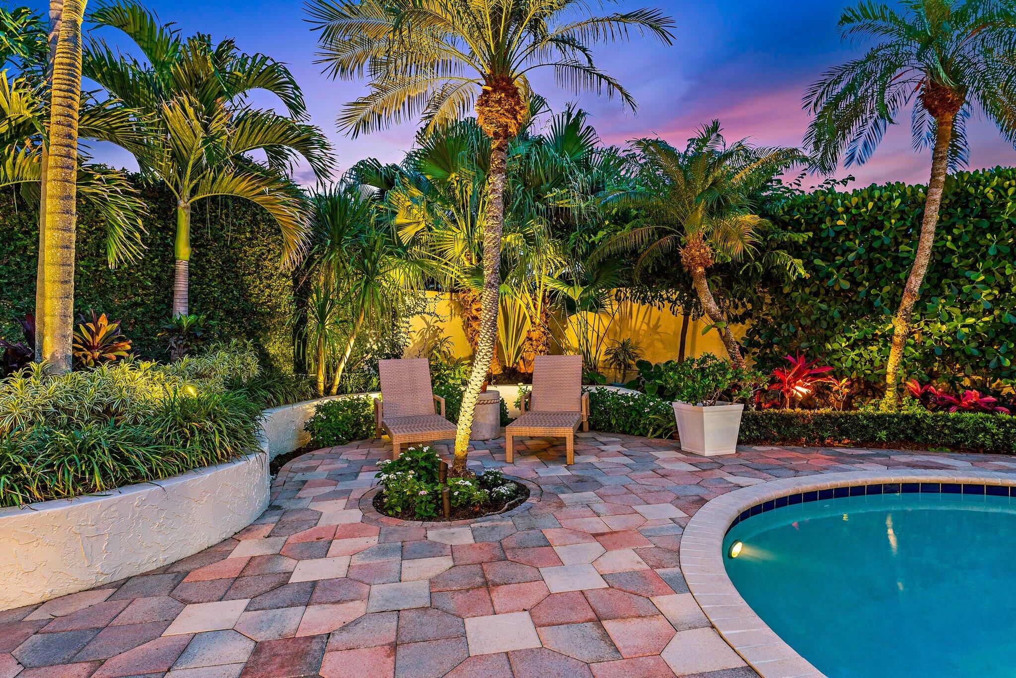 OCEAN WALK PLACE - Residential