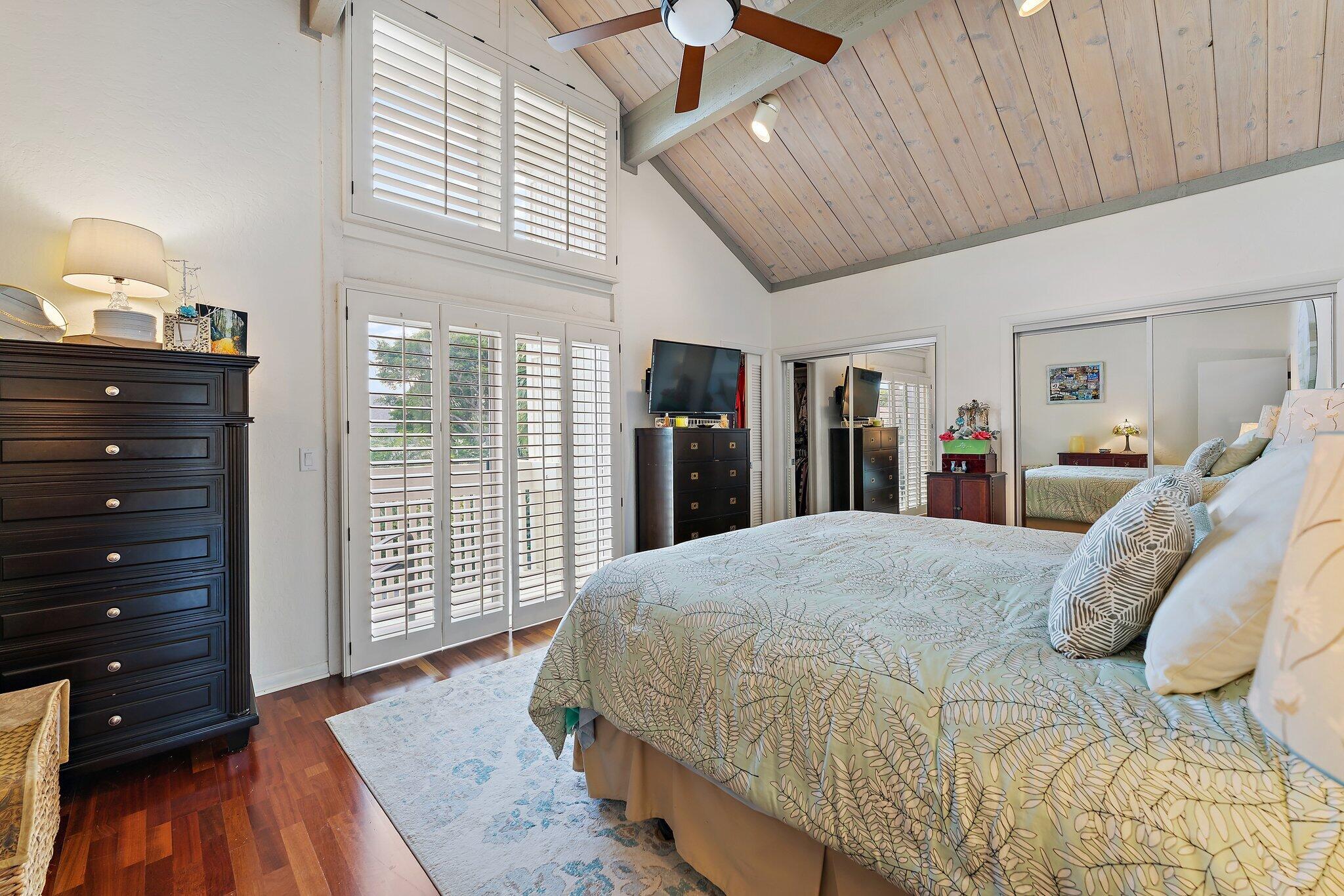 OCEAN WALK PLACE - Residential