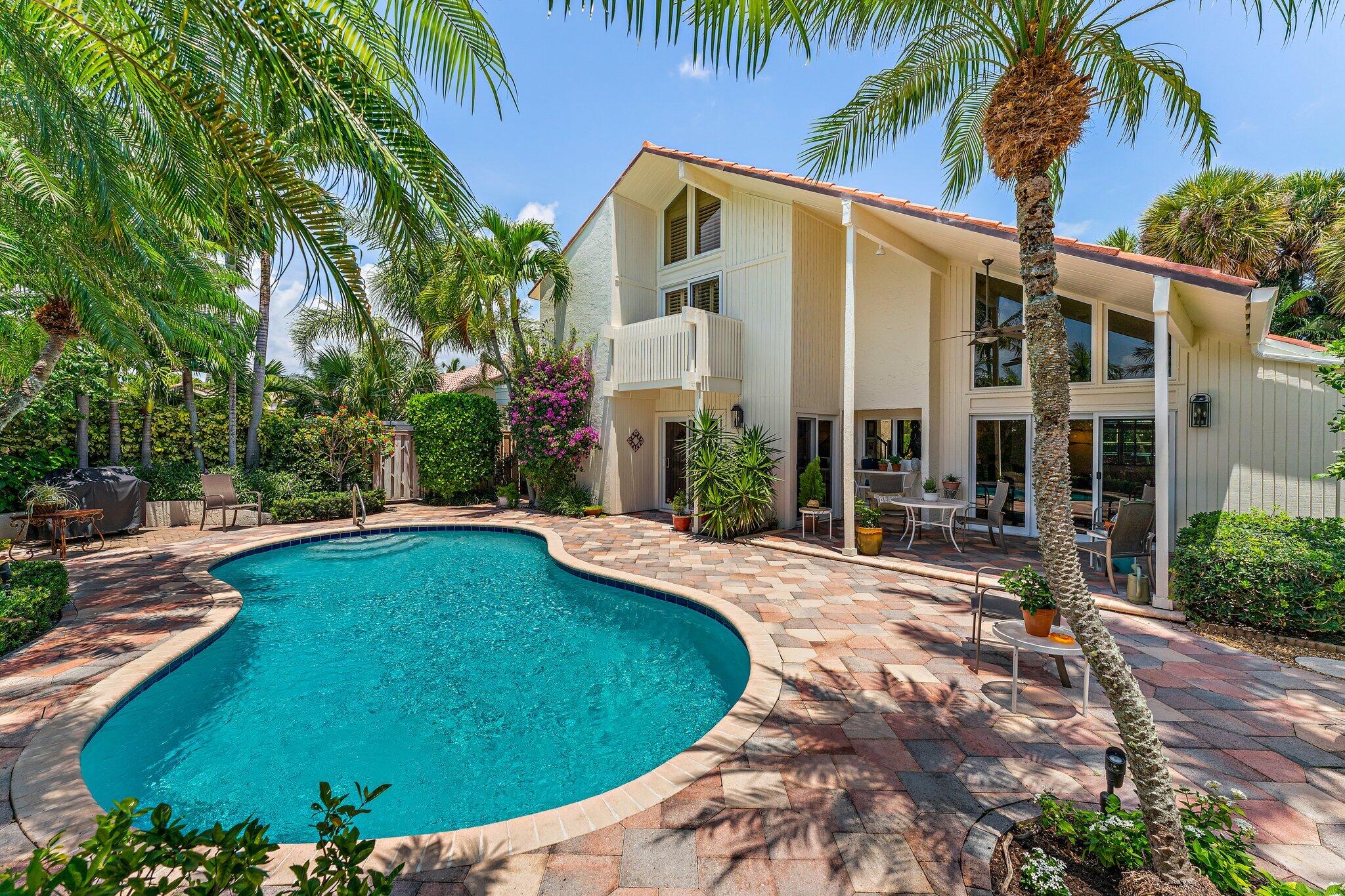 OCEAN WALK PLACE - Residential