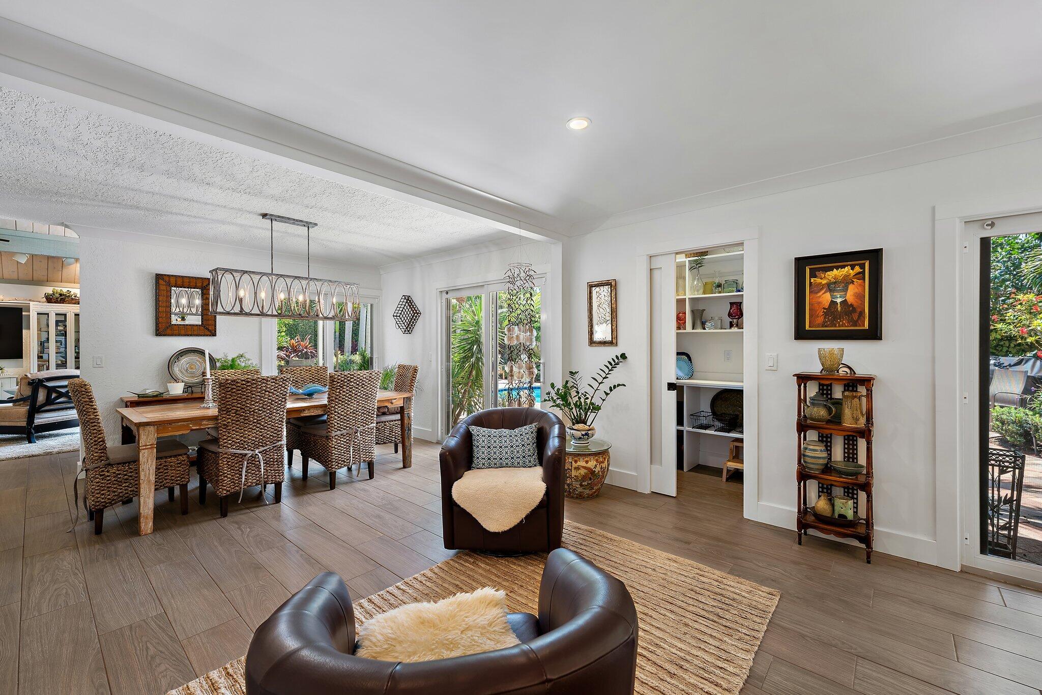 OCEAN WALK PLACE - Residential