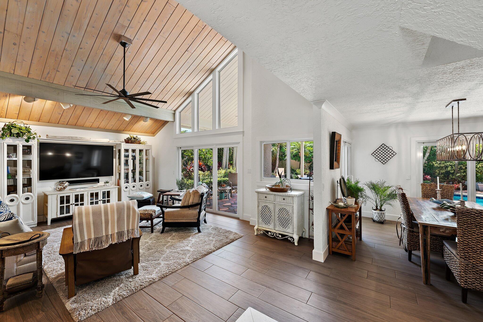 OCEAN WALK PLACE - Residential