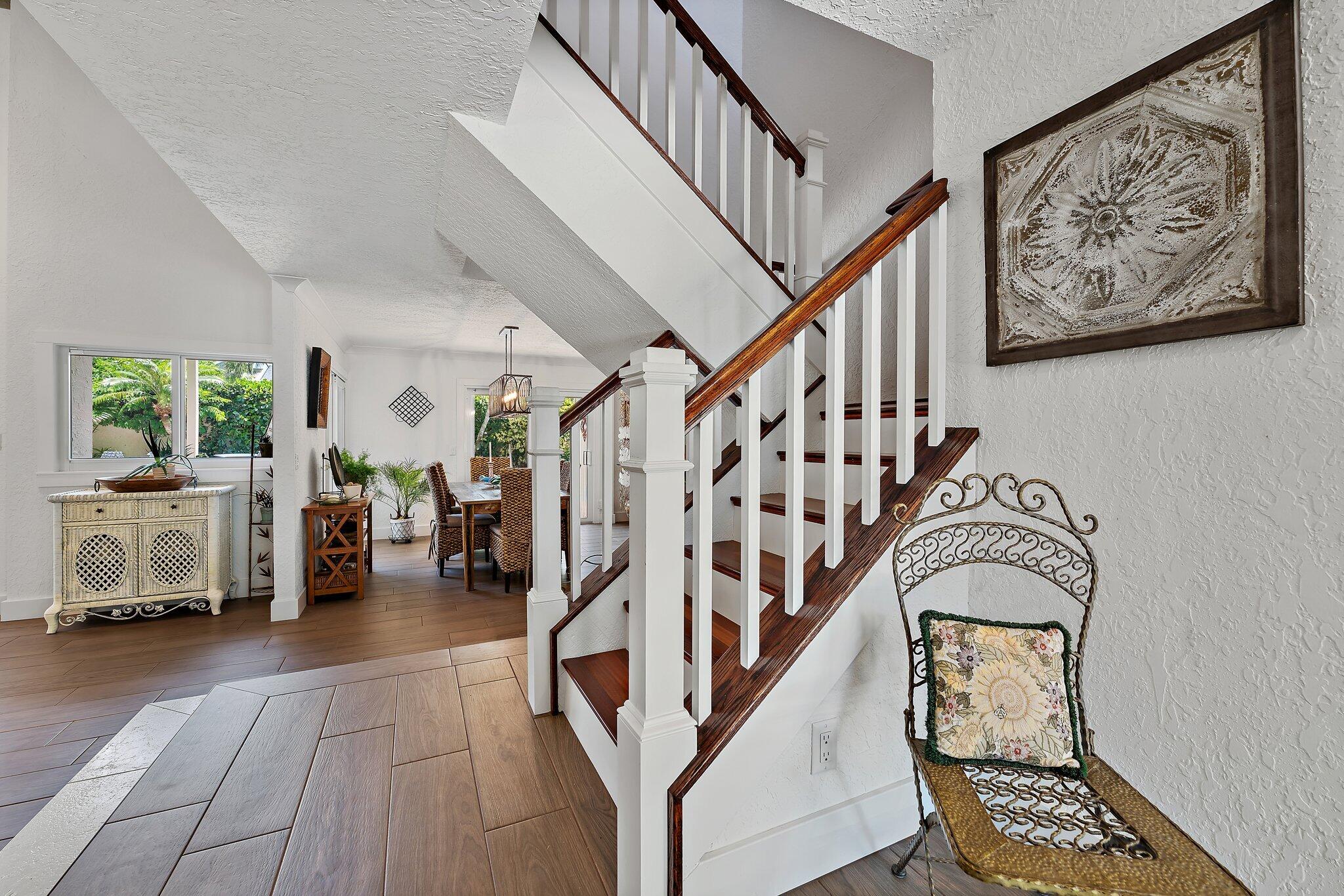 OCEAN WALK PLACE - Residential