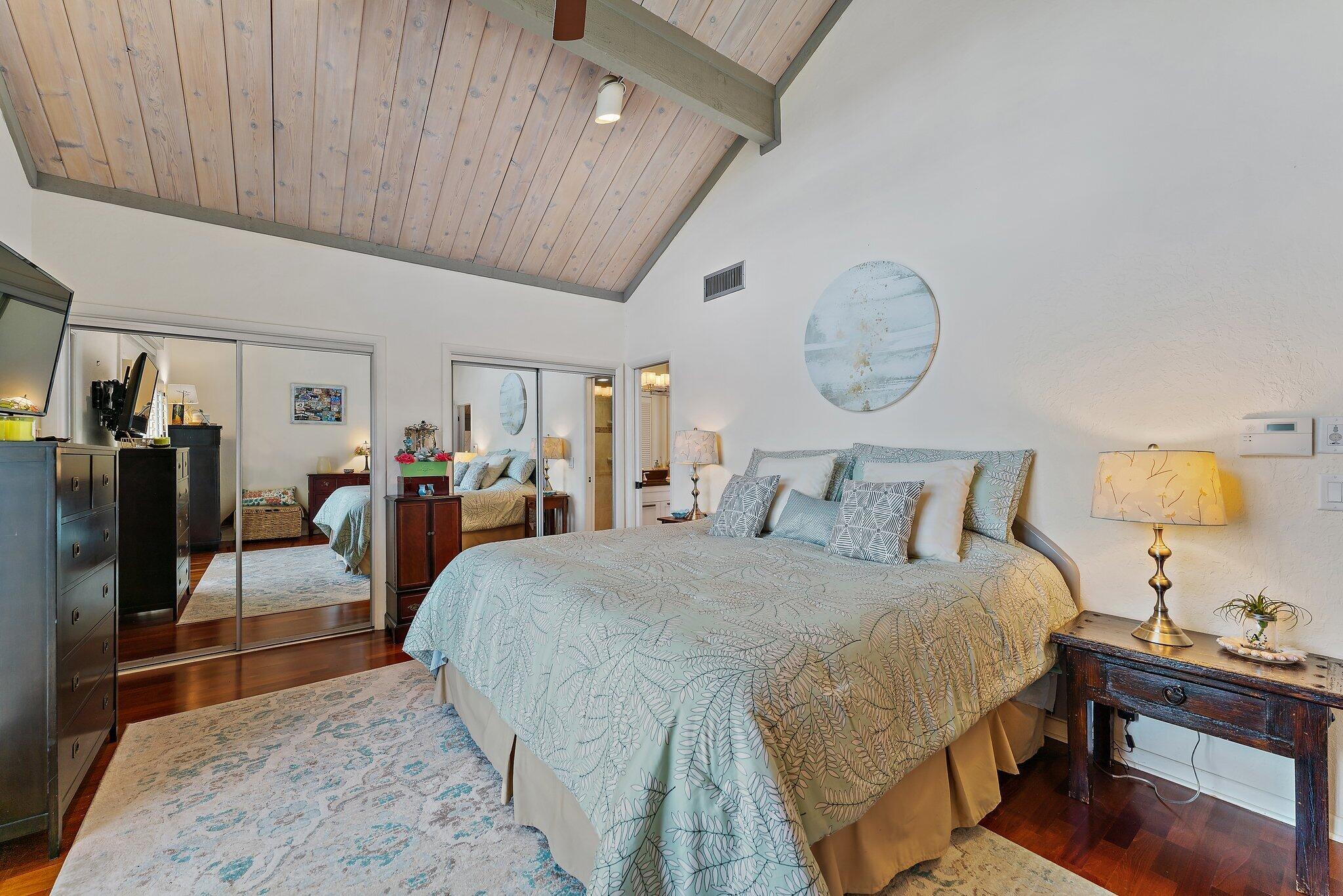 OCEAN WALK PLACE - Residential