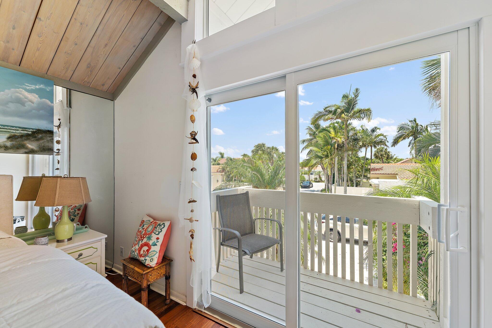 OCEAN WALK PLACE - Residential